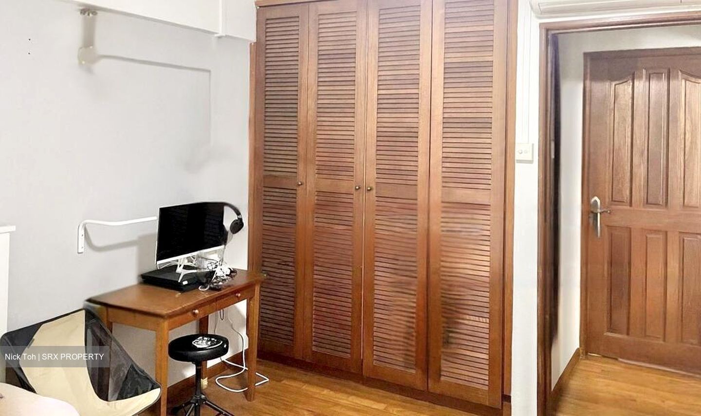 Blk 176 Woodlands Street 13 (Woodlands), HDB Executive #452163561